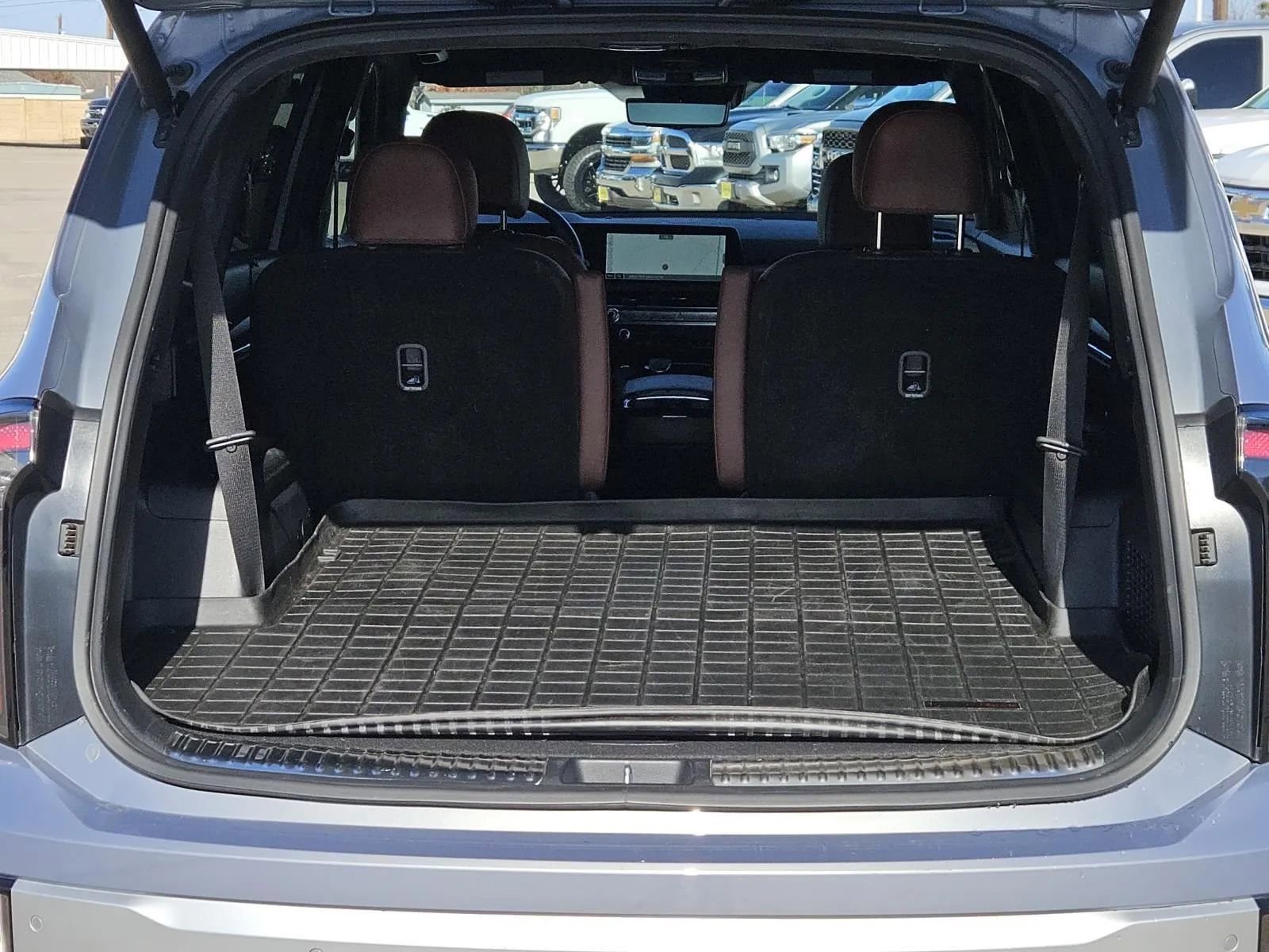 Used 2023 Kia Telluride SX Prestige image 9