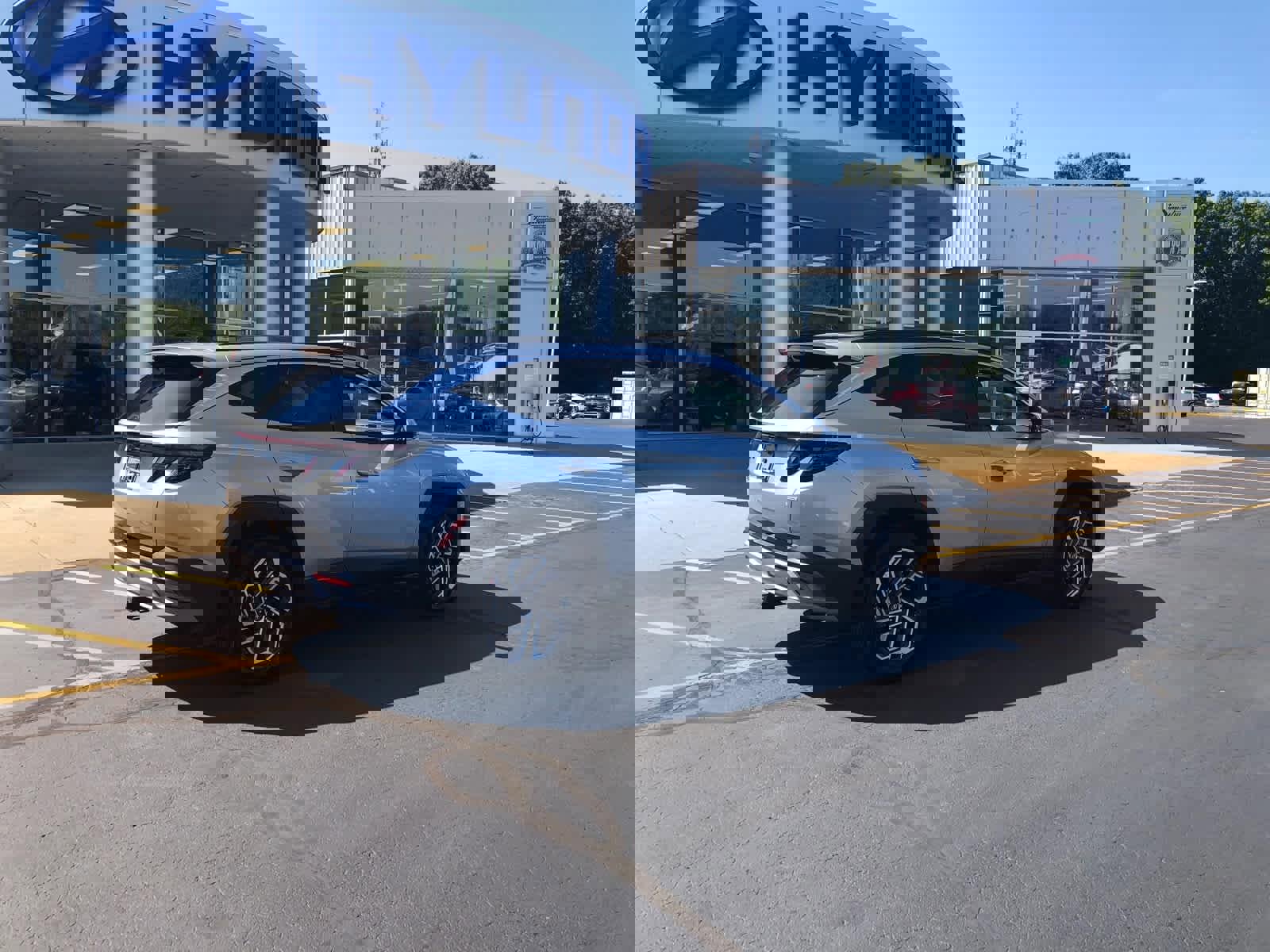 New 2026 Hyundai Tucson Limited image 2