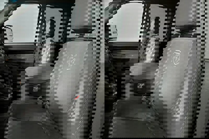 Used 2003 Dodge Ram 2500 Truck SLT image 19