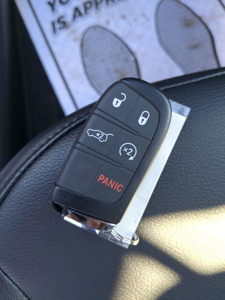 New 2026 Jeep Compass Limited w/ Sun, Sound & Navigation Group AWD/4WD image 26