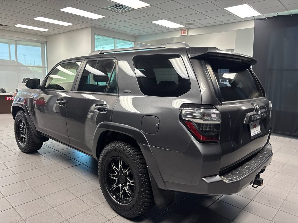 Used 2018 Toyota 4Runner SR5 Premium RWD image 6