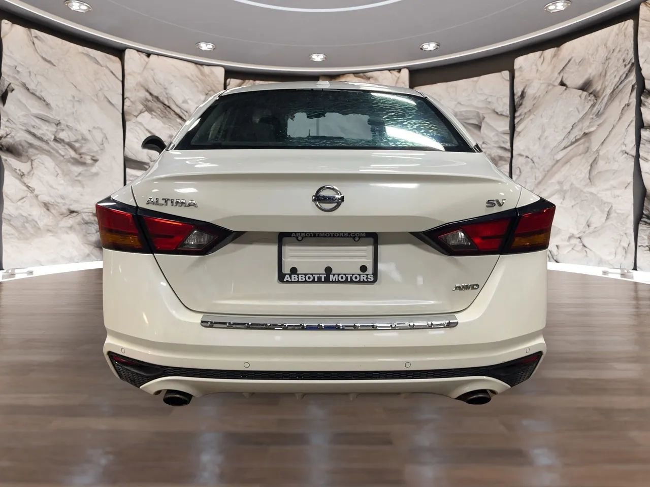 Used 2021 Nissan Altima 2.5 SV w/ SV Premium Package image 9