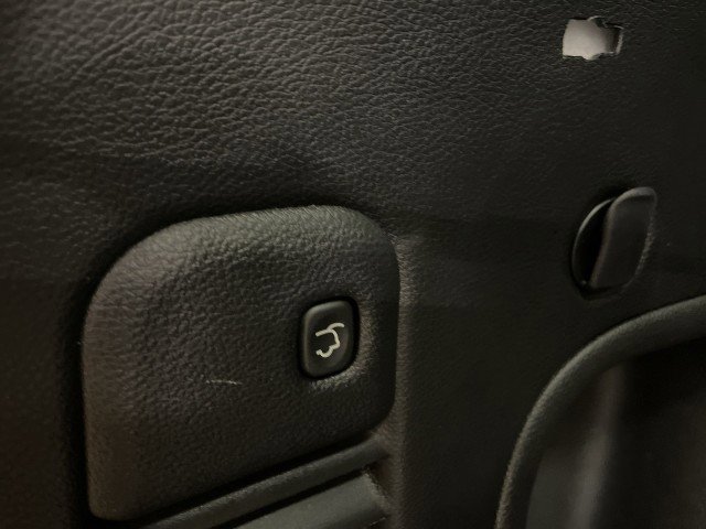 Used 2022 Jeep Grand Cherokee Limited image 27