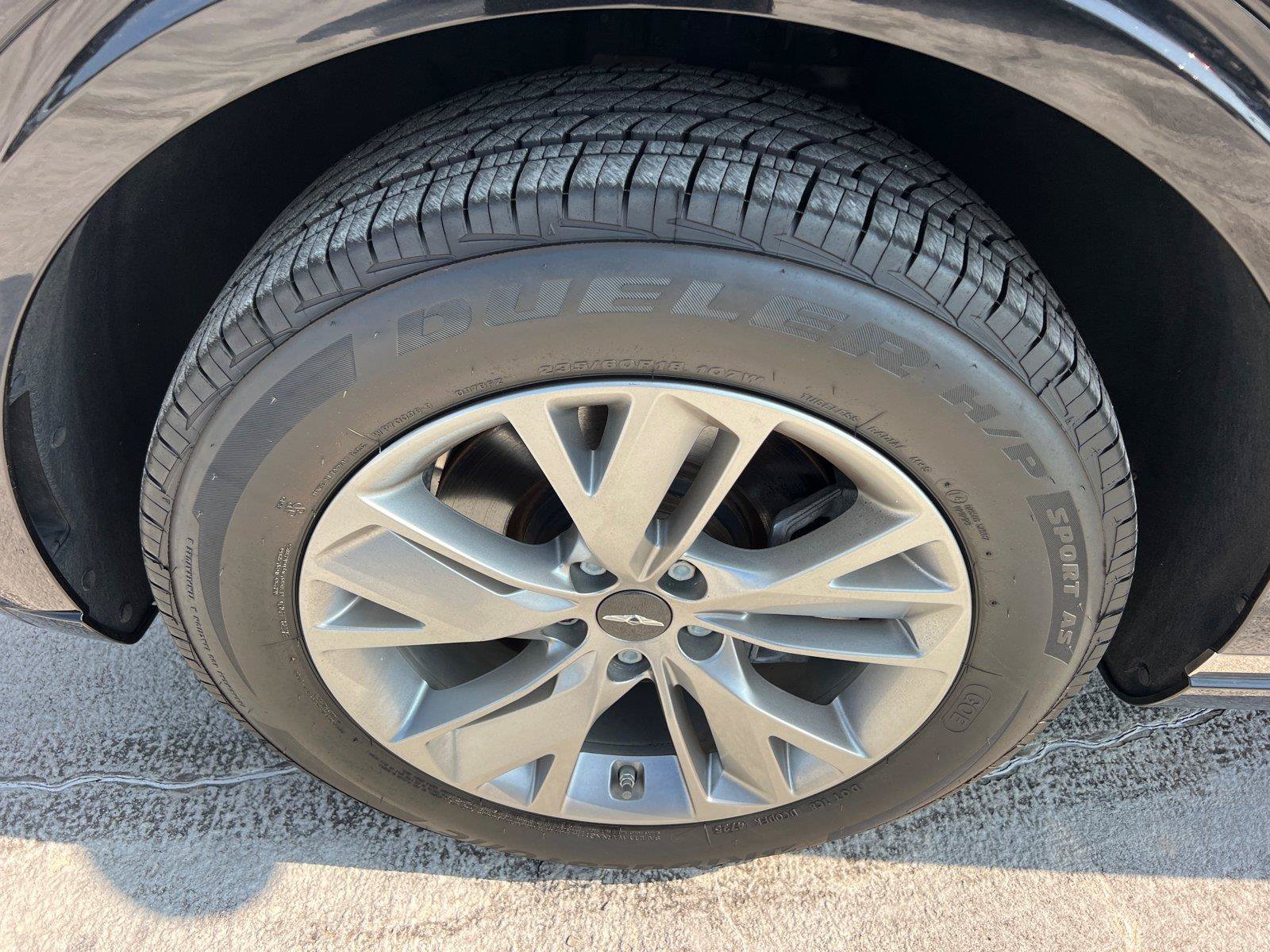 Used 2023 Genesis GV70 2.5T AWD/4WD image 10