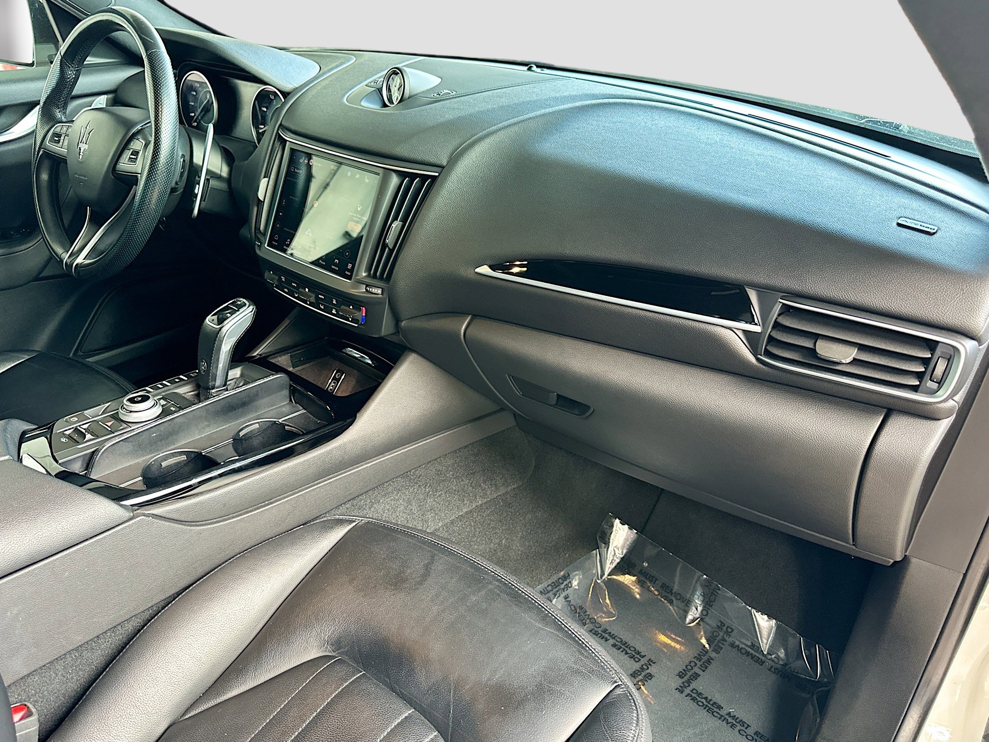 Used 2023 Maserati Levante Modena image 29