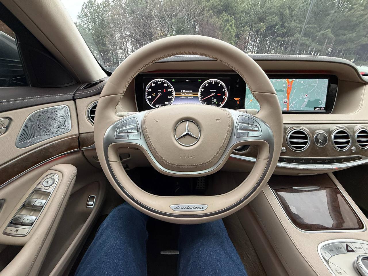 Used 2017 Mercedes-Benz S 550 Sedan image 16