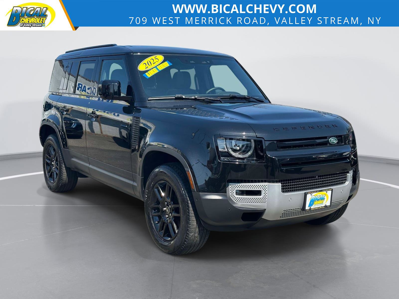 Used 2025 Land Rover Defender 110 S AWD/4WD video 1