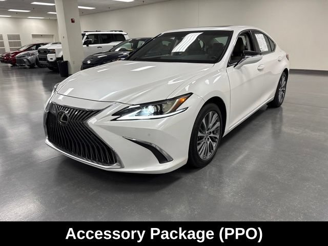 Used 2021 Lexus ES 250 w/ Premium Package AWD/4WD image 3