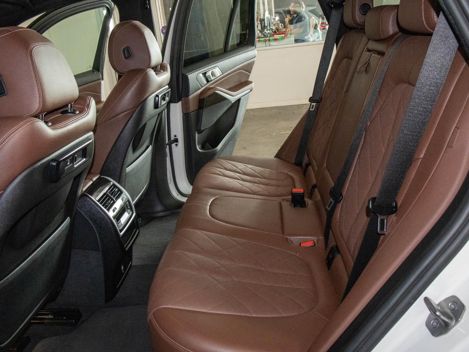 Used 2023 BMW X5 xDrive40i image 15