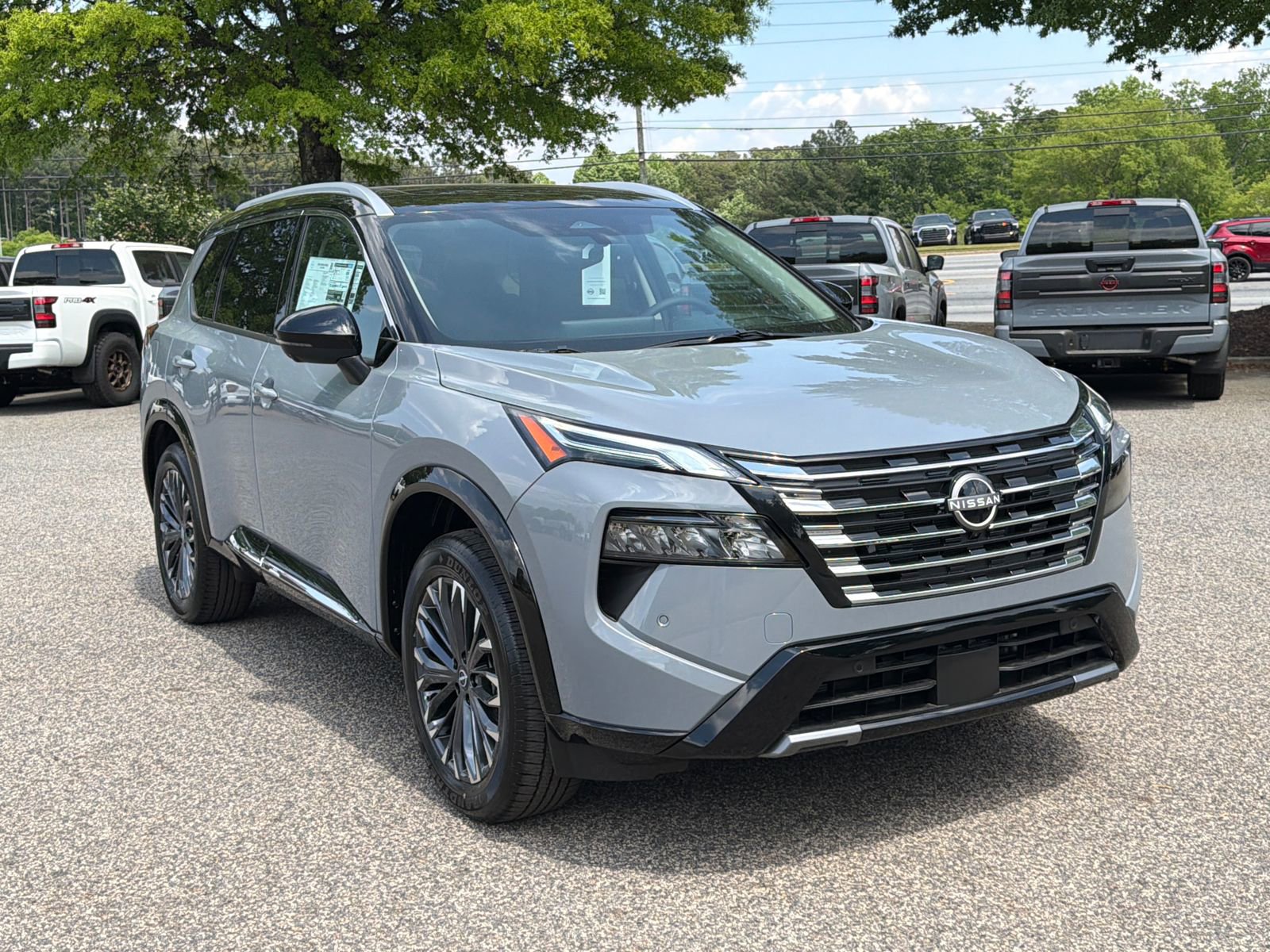 New 2026 Nissan Rogue Platinum w/ Platinum Premium Package AWD/4WD image 3