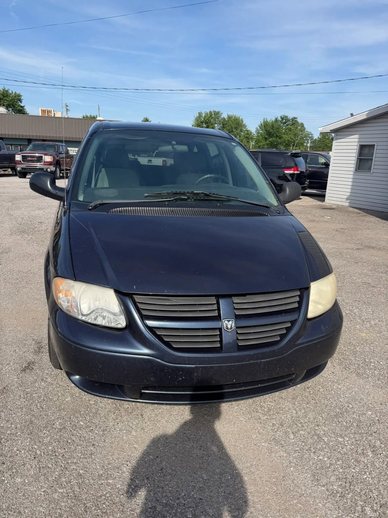 Used 2007 Dodge Grand Caravan SE FWD image 2
