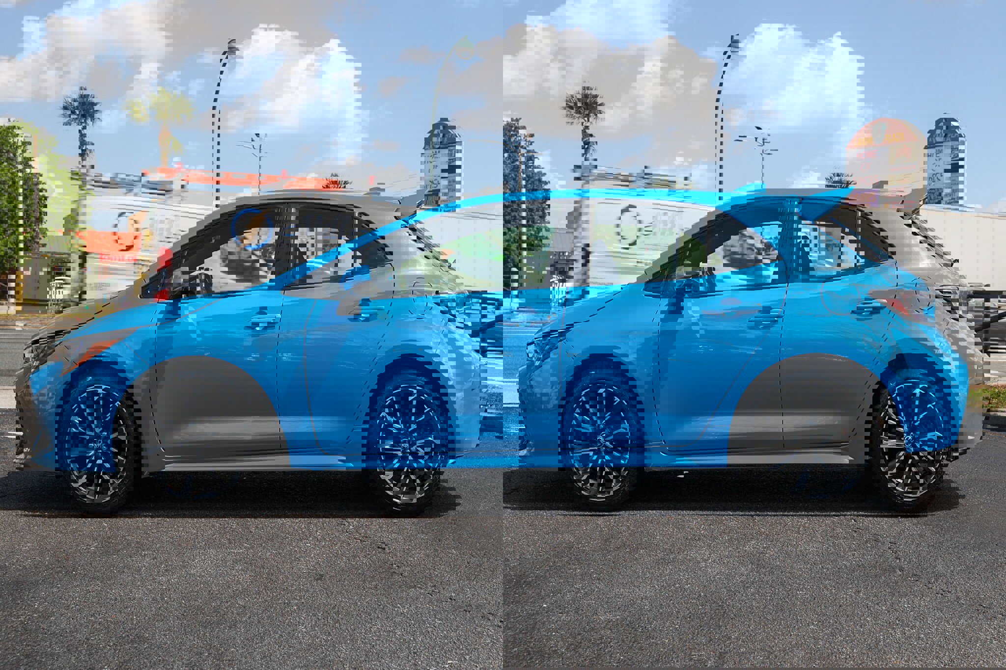 Used 2019 Toyota Corolla SE image 8