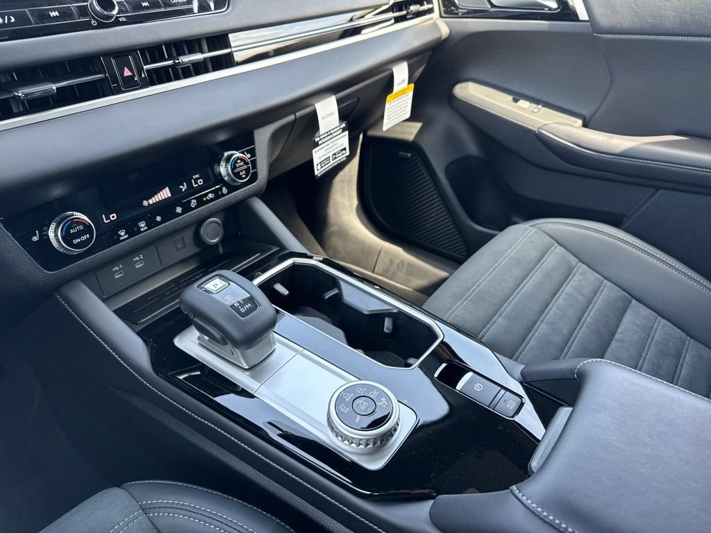 New 2026 Mitsubishi Outlander LE FWD image 10