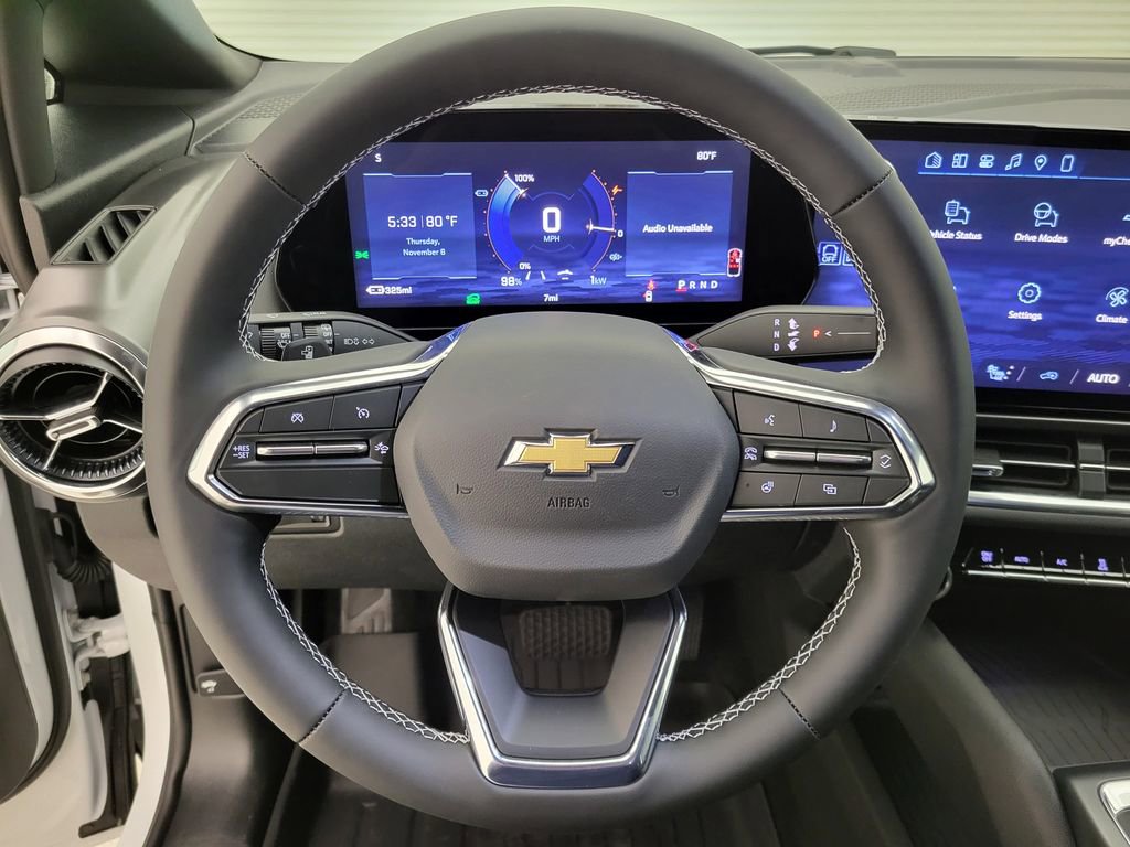 New 2026 Chevrolet Equinox EV LT image 3