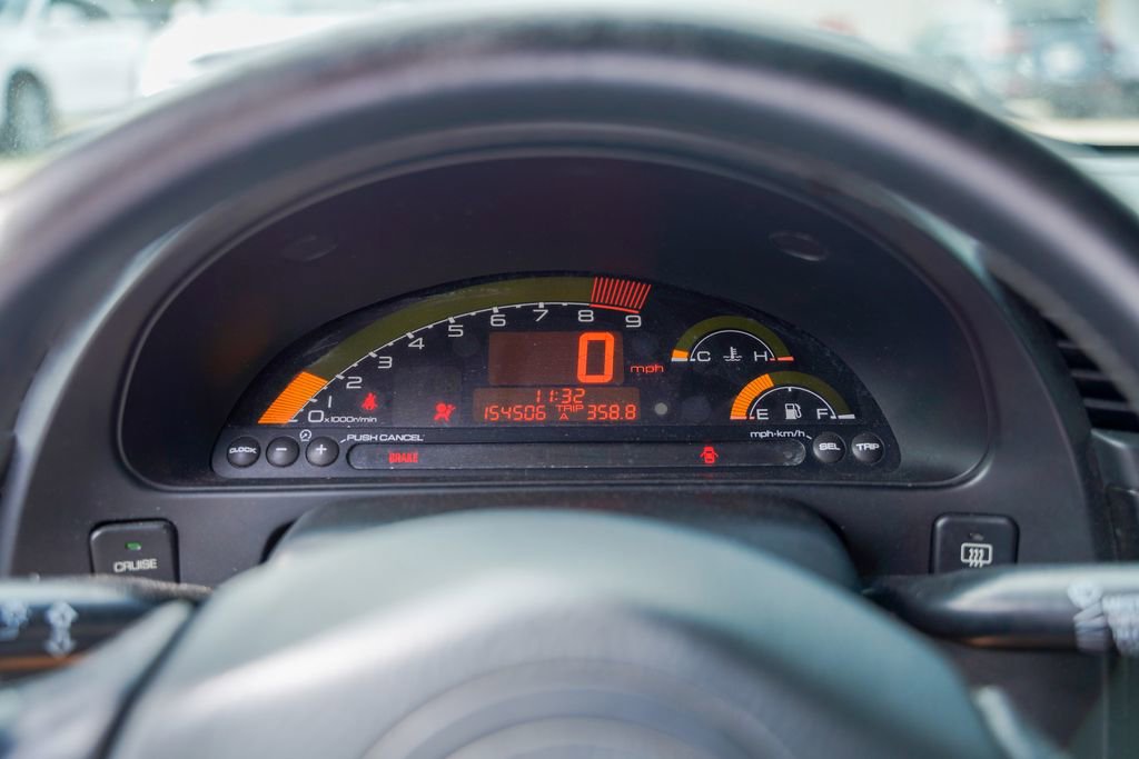 Used 2004 Honda S2000 image 5
