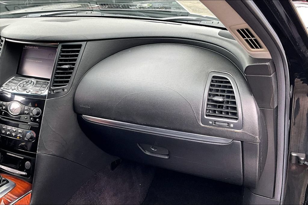 Used 2011 INFINITI FX35 AWD w/ Premium Pkg image 22