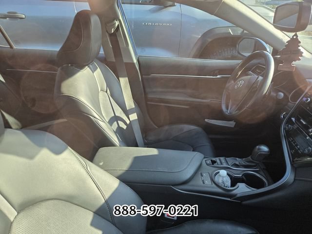 Used 2023 Toyota Camry XSE FWD image 11