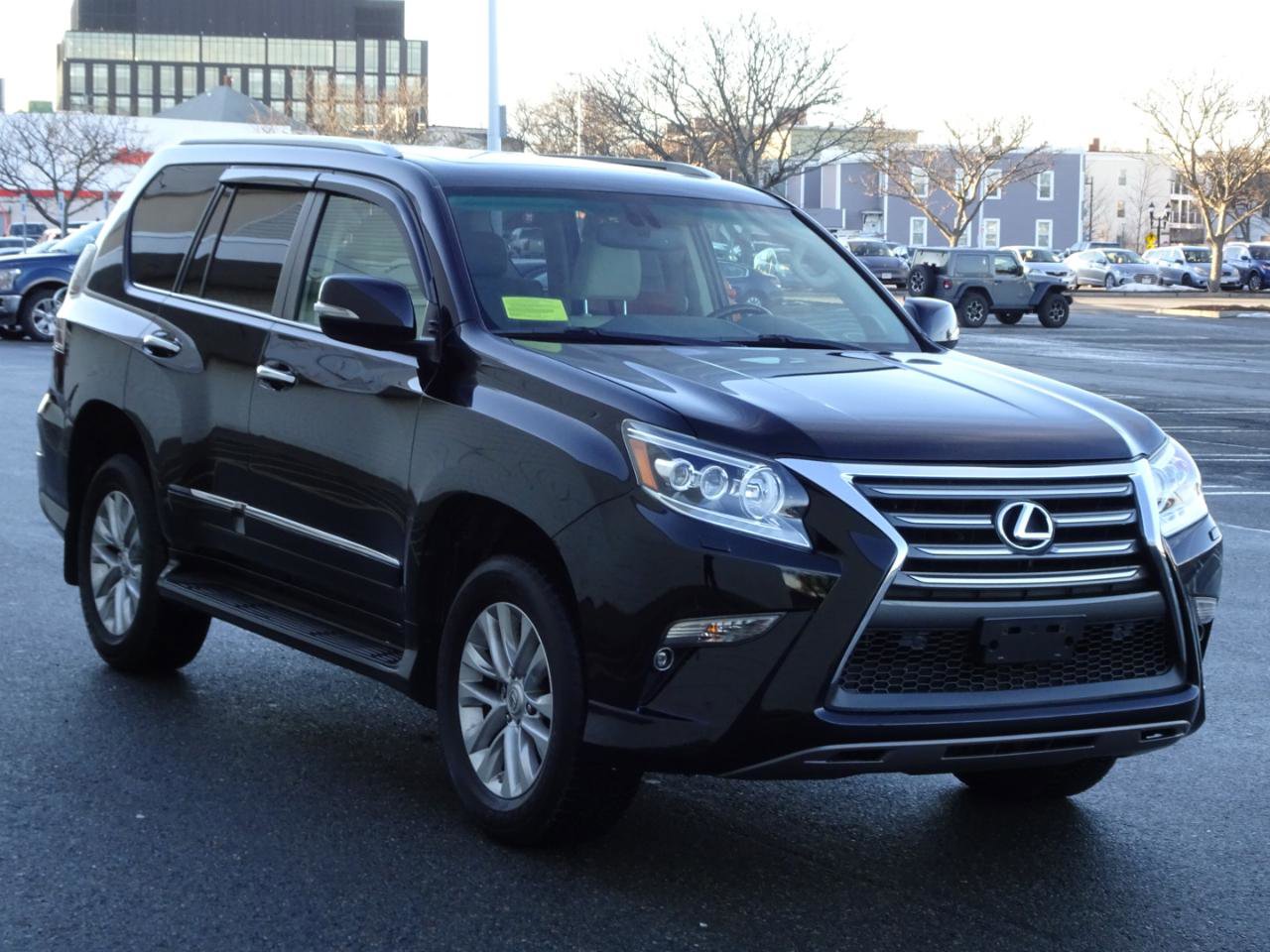 Used 2016 Lexus GX 460 w/ Premium Package image 3