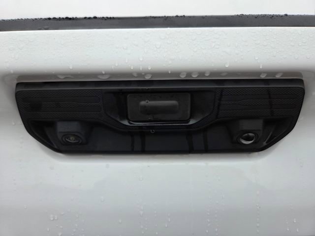 Used 2020 Chevrolet Silverado 2500 LT w/ Convenience Package image 53