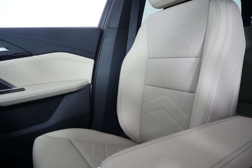 Certified 2025 BMW X1 xDrive28i w/ Convenience Package AWD/4WD image 21