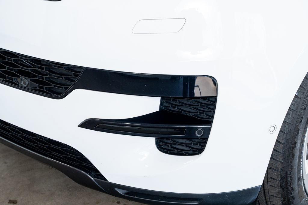 Used 2023 Land Rover Range Rover Sport SE image 14