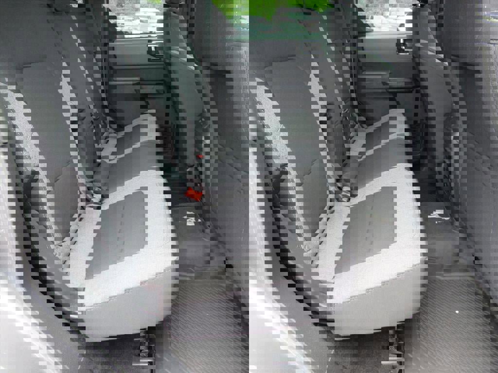 Used 2022 Ford Bronco 4-Door AWD/4WD image 29