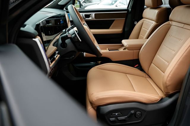 New 2026 Hyundai Santa Fe Limited image 9