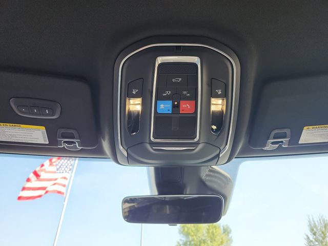 New 2025 Jeep Grand Cherokee Limited w/ Trailer Tow Package image 28