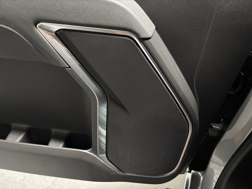 New 2026 GMC Sierra 1500 SLE w/ Preferred Package image 13