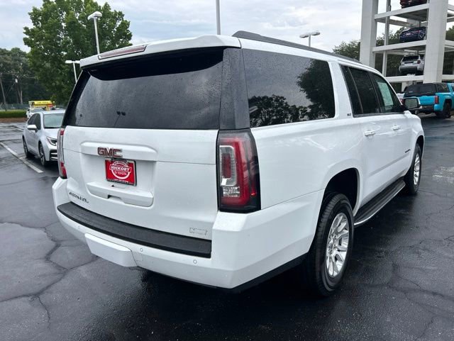 Used 2017 GMC Yukon XL SLT w/ Open Road Package AWD/4WD image 7