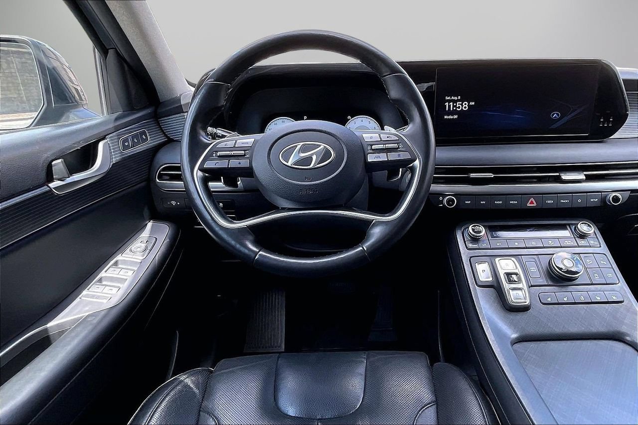Used 2024 Hyundai Palisade Limited AWD/4WD image 11