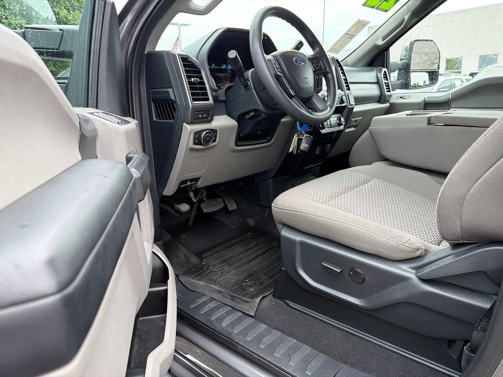 Used 2022 Ford F250 XLT w/ XLT Premium Package AWD/4WD image 23