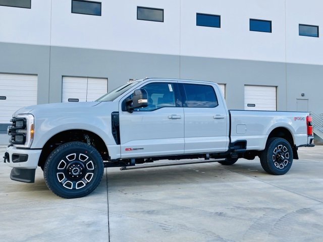New 2026 Ford F350 Platinum image 1