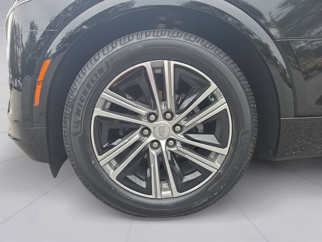 Certified 2024 Cadillac Lyriq Luxury w/ LPO, Floor Liner Package AWD/4WD image 9