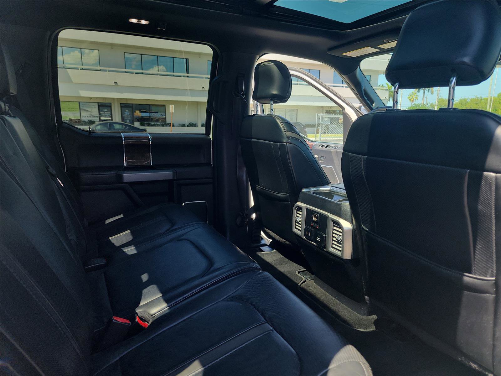 Used 2017 Ford F350 Platinum w/ FX4 Off-Road Package AWD/4WD image 22