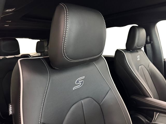 New 2026 Chrysler Pacifica Limited w/ S Appearance Package image 7