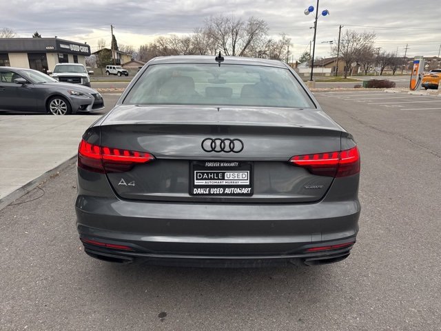 Used 2022 Audi A4 2.0T Premium Plus w/ Premium Plus Package image 5