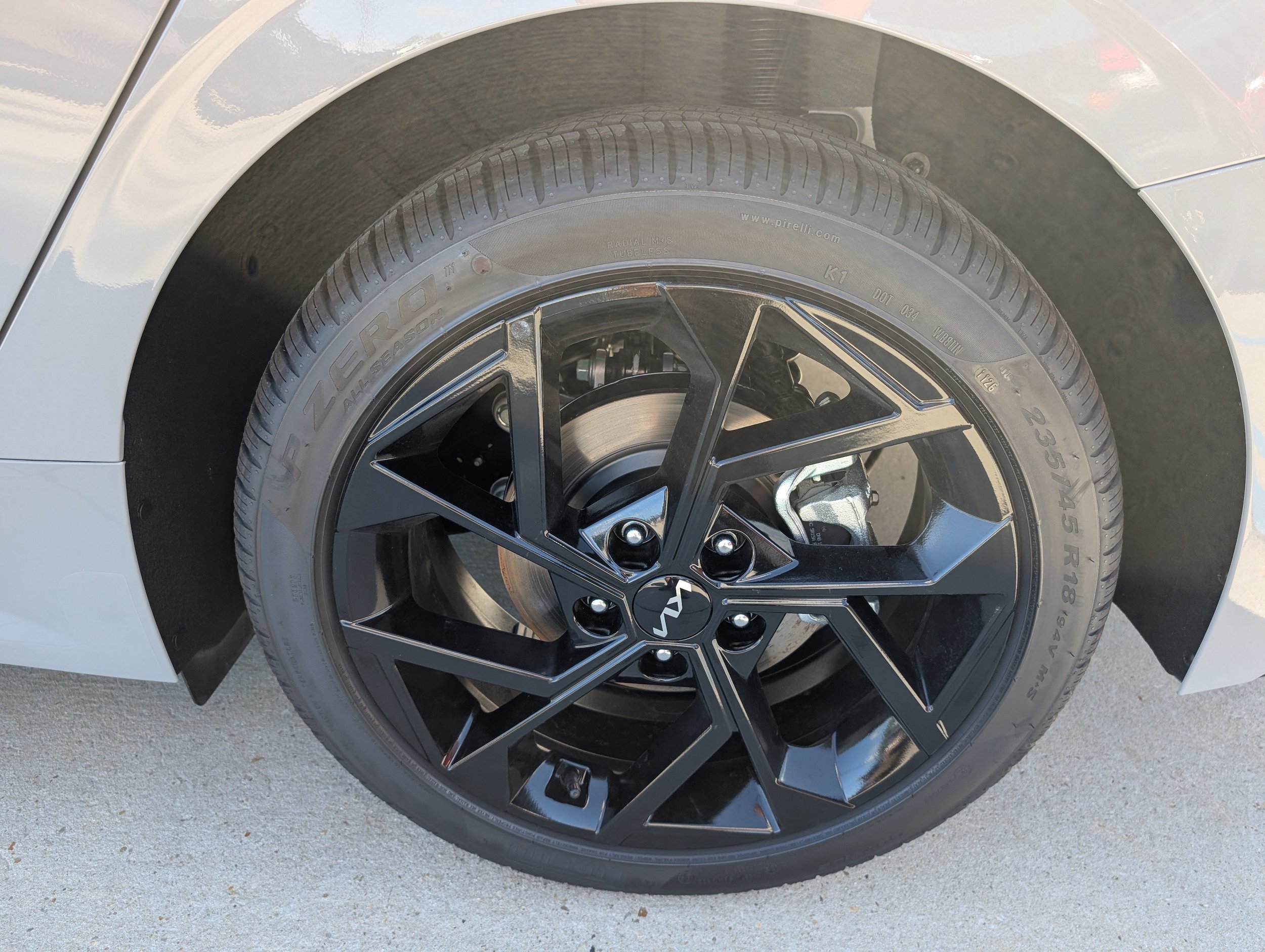 New 2026 Kia K5 GT-Line FWD image 4