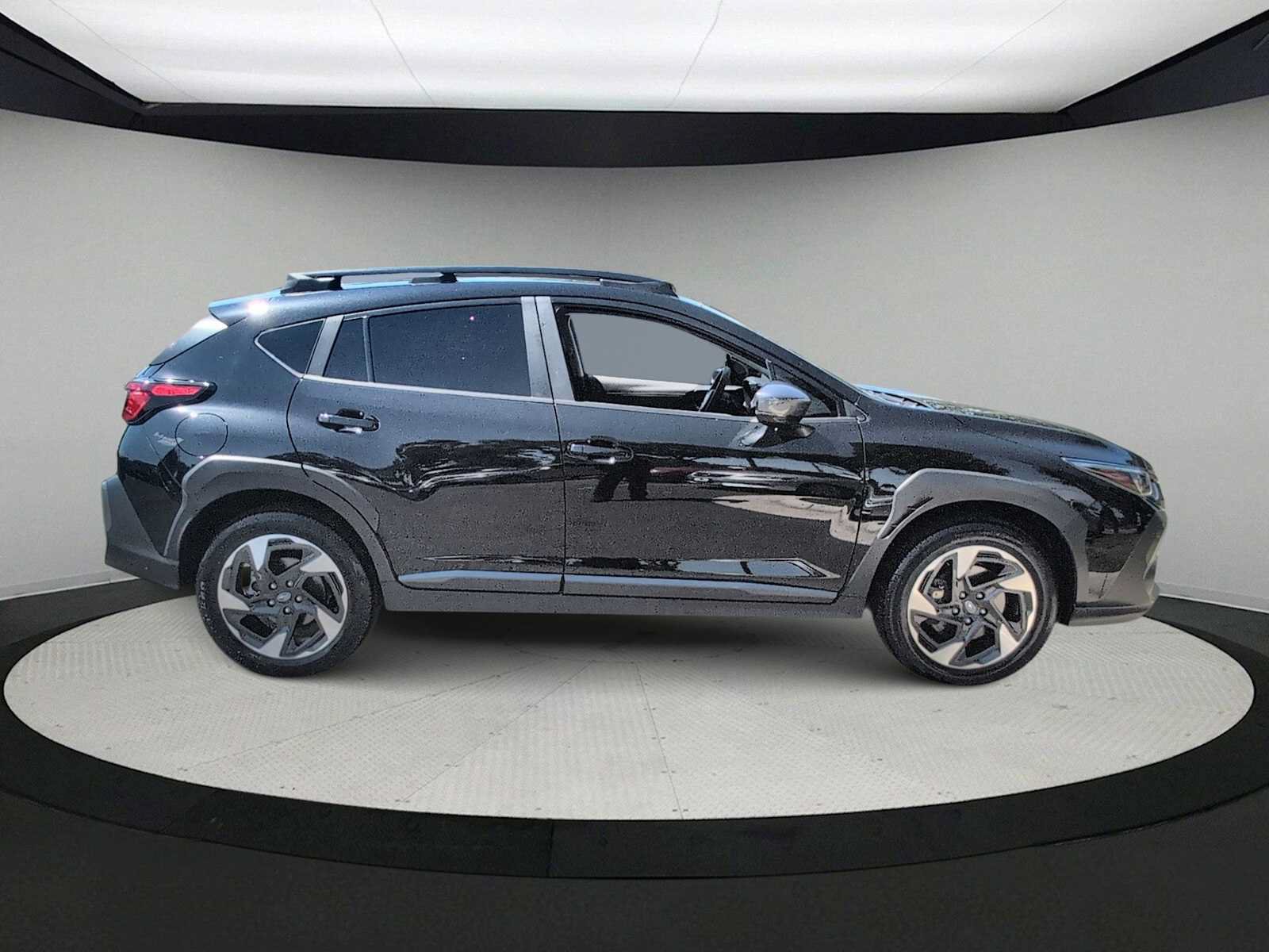 Certified 2024 Subaru Crosstrek 2.5i Limited w/ Crosstrek Mirror Package AWD/4WD image 9