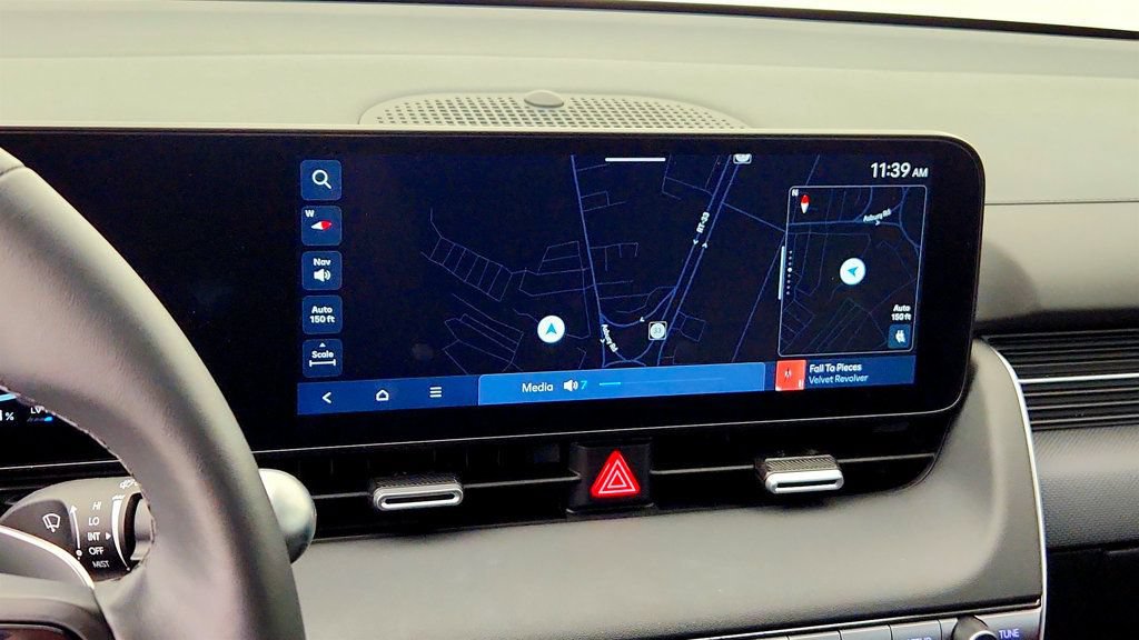 Used 2025 Hyundai Ioniq 5 SEL RWD image 17
