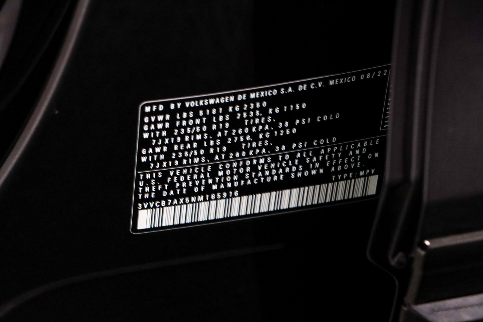 Used 2022 Volkswagen Tiguan SE R-Line image 33