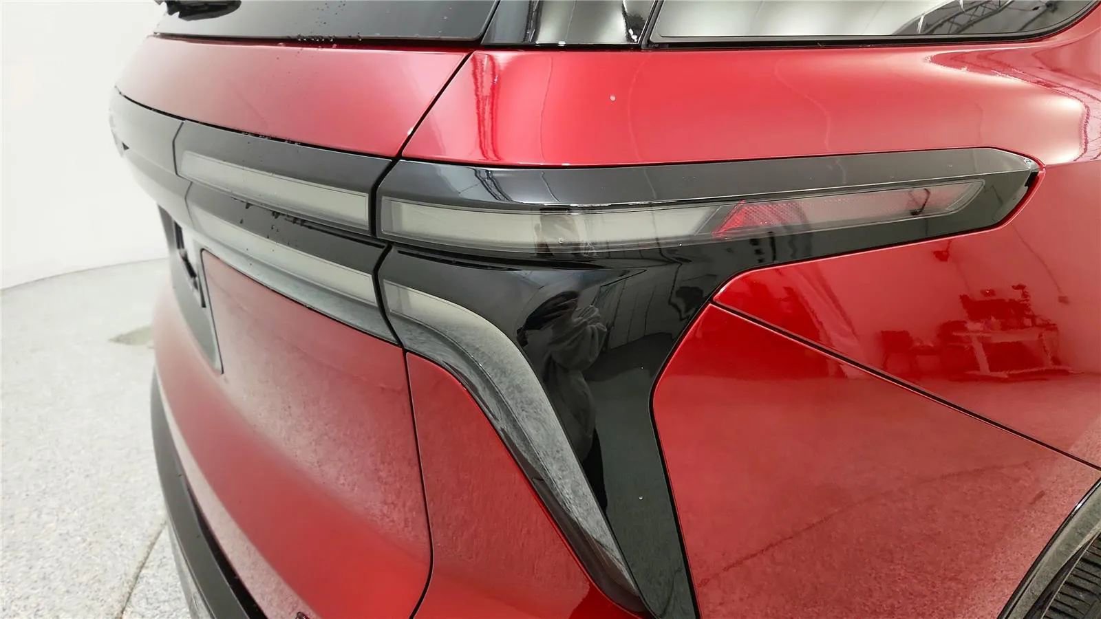 New 2026 Chevrolet Traverse RS FWD image 15