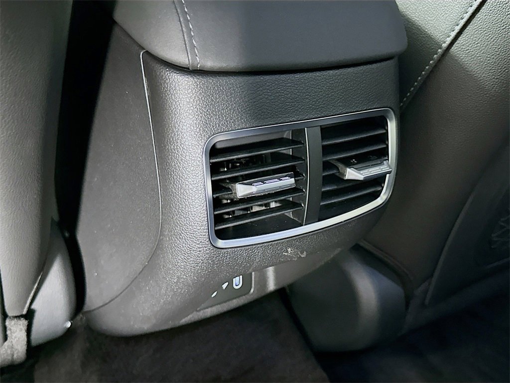 New 2025 Hyundai Sonata Limited image 15