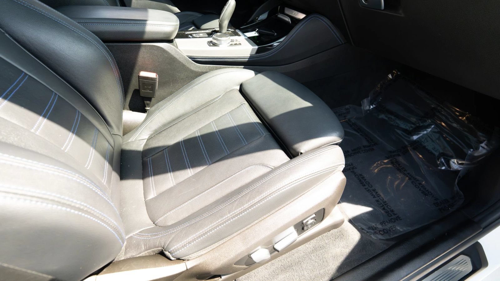 Used 2019 BMW X4 xDrive30i w/ Executive Package AWD/4WD image 13