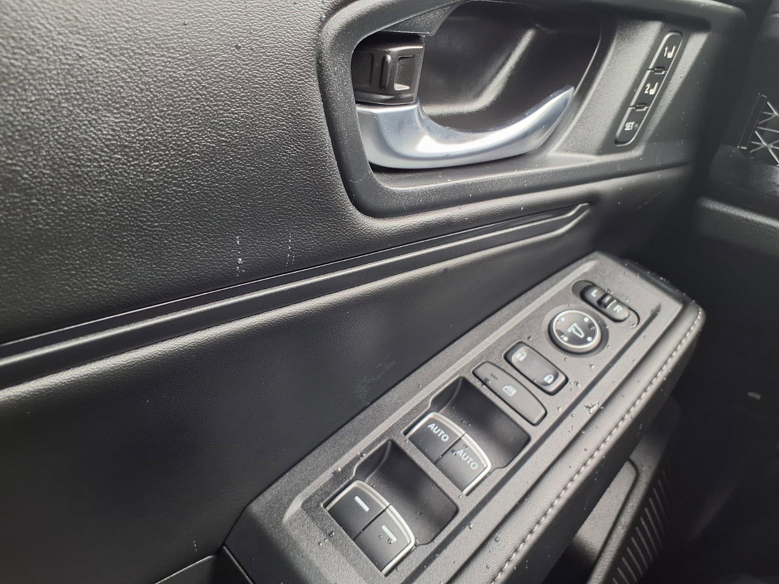 Used 2023 Honda Accord Sport image 12