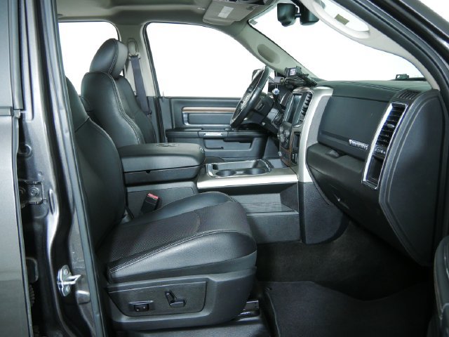 Used 2017 RAM 2500 Laramie AWD/4WD image 11