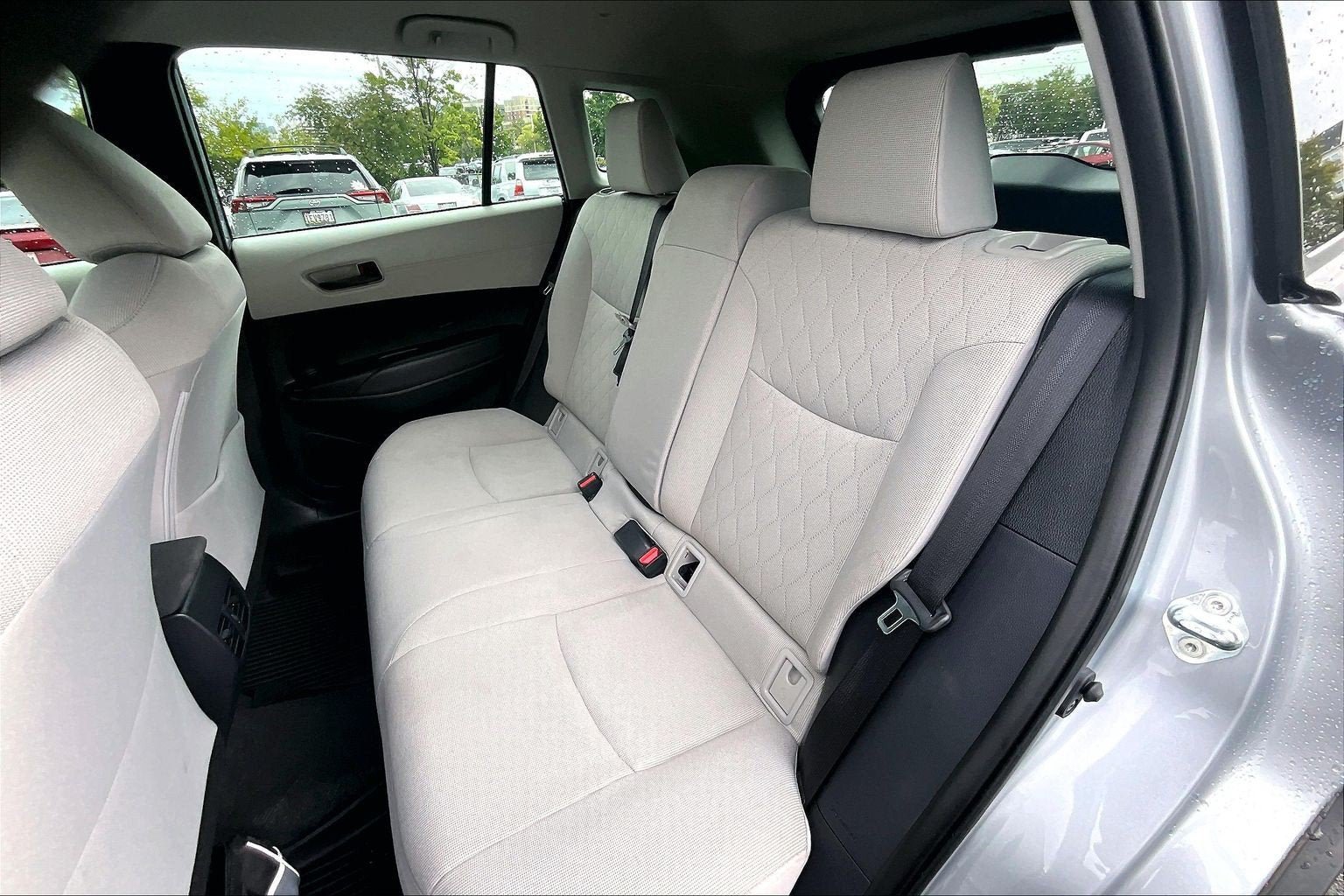 Used 2025 Toyota Corolla Cross L FWD image 23