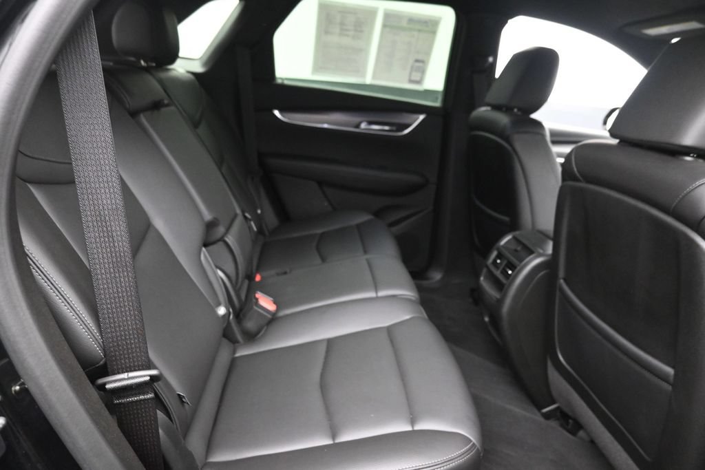 Used 2023 Cadillac XT5 Luxury AWD/4WD image 10