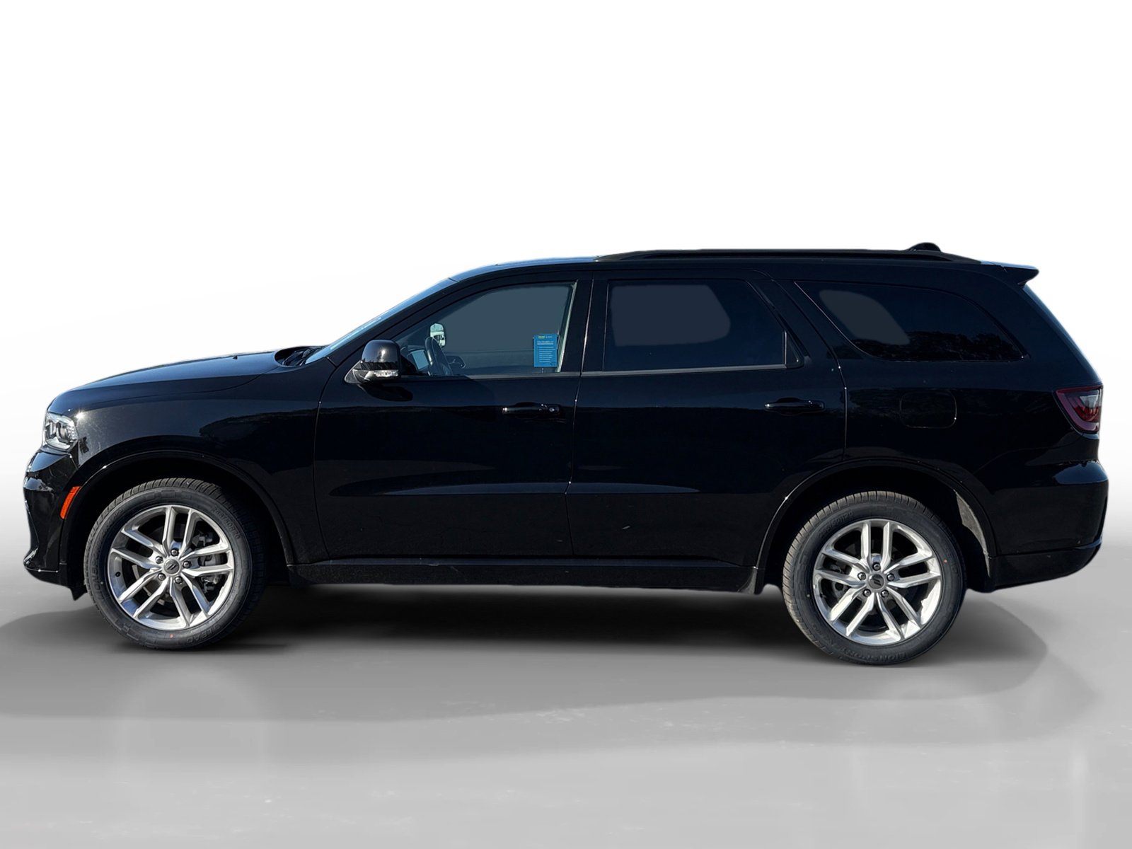 Used 2024 Dodge Durango GT image 2