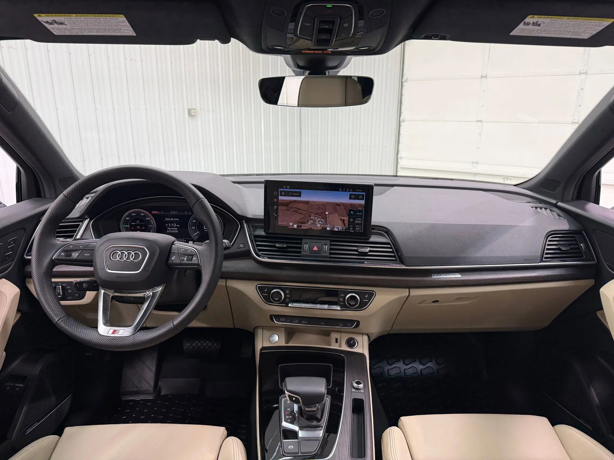 Used 2025 Audi Q5 e Premium Plus w/ Premium Plus Package image 12